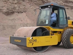 Mini-Vibrations-Roller-Verdichter GYD102J Hydraulik 10 Tonnen Für den Bau von Regierungsstraßen