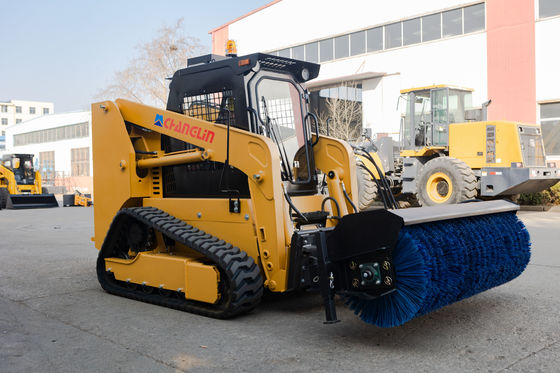 Steer-Skid-Ladegerät TS100 74KW Mini-Lader-Anbaugeräte